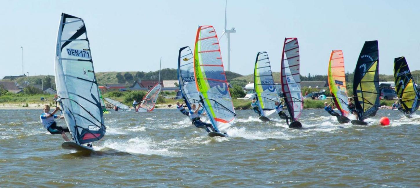 Surfing i Hvide Sande