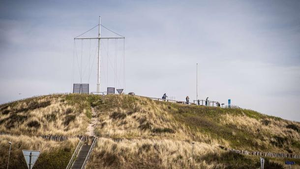 Nyd udsigten over byen fra Troldbjerg