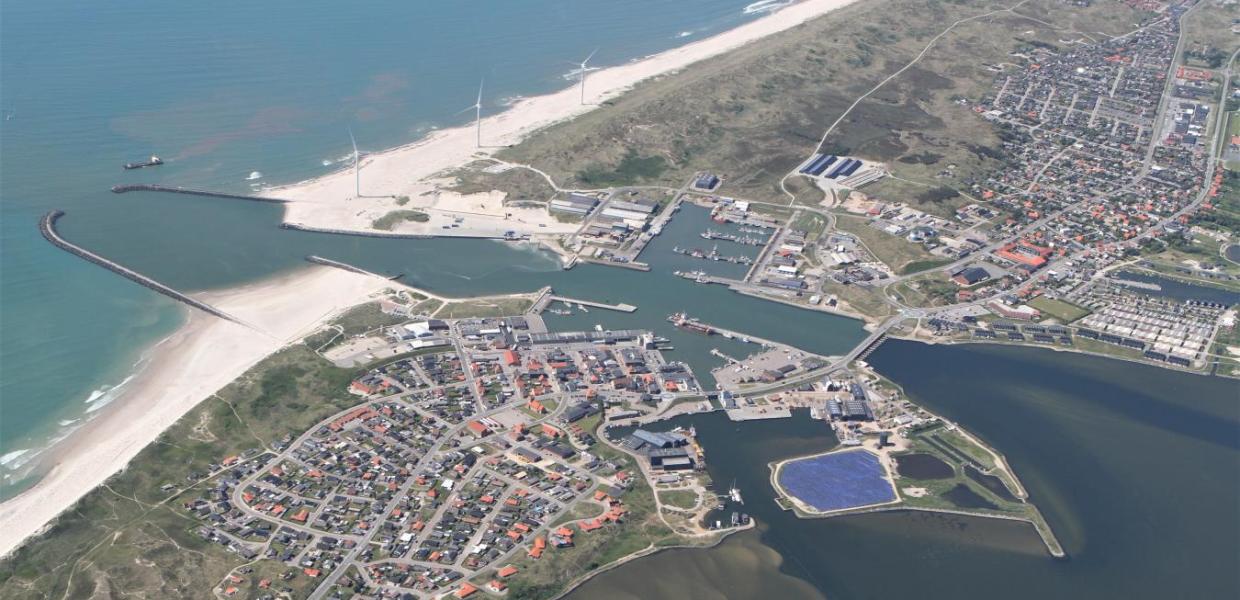 Drone billede af Hvide Sande Havn